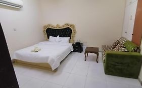 Private Guest Room In Kuwaitat